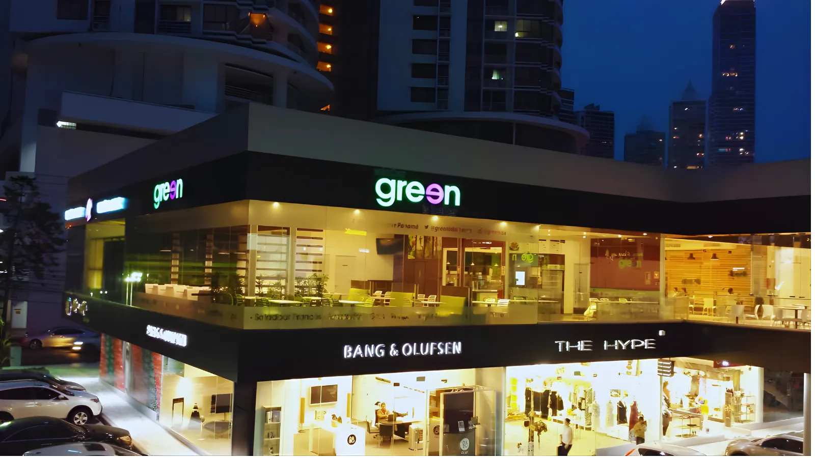 Balboa Boutiques - Local B-102/202 - Imagen 1