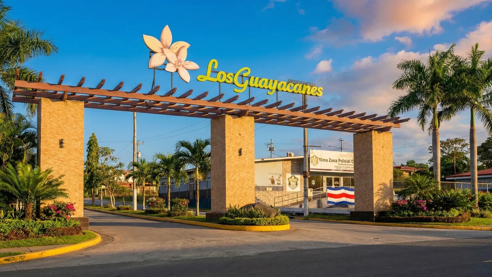 Plaza Los Guayacanes - La Chorrera